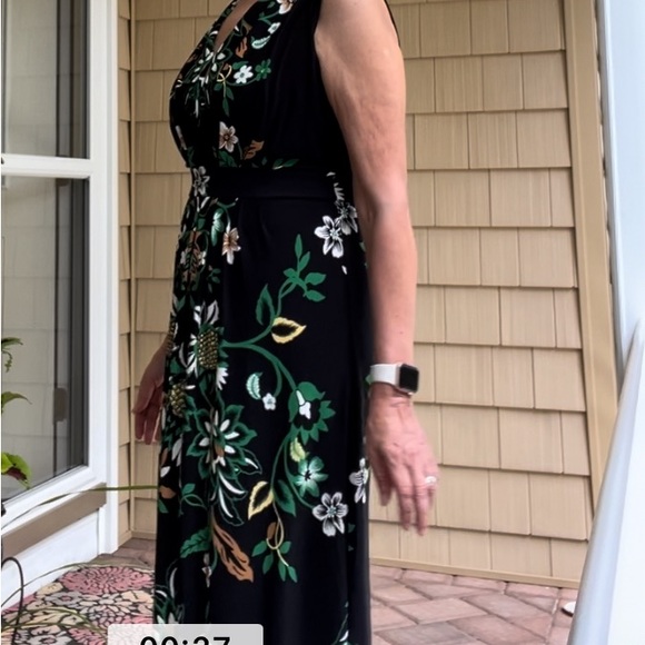 Chico’s NWT Black Sleeveless Maxi Dress Sz Euro 0 (fits as size 4 -6 U.S.) - Picture 4 of 8